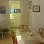 Appartement Aris, A Breath Away From Athens!
