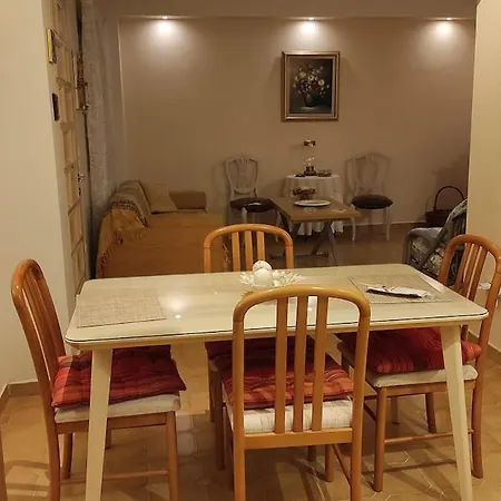 Aris, A Breath Away From Athens! Apartment *