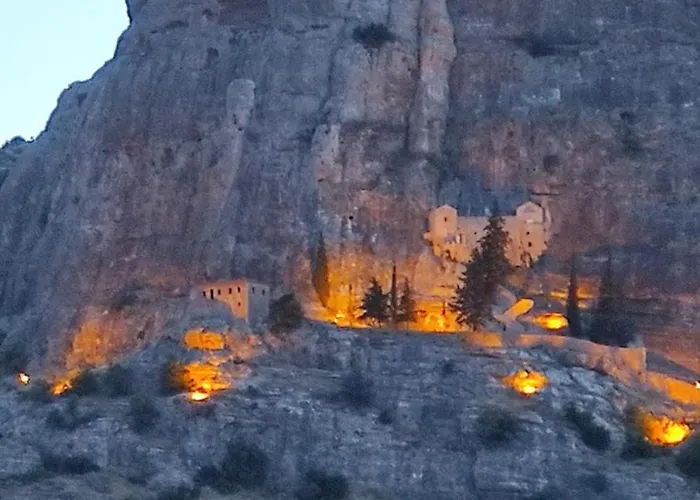 Aris, A Breath Away From Athens! Lejlighed *
